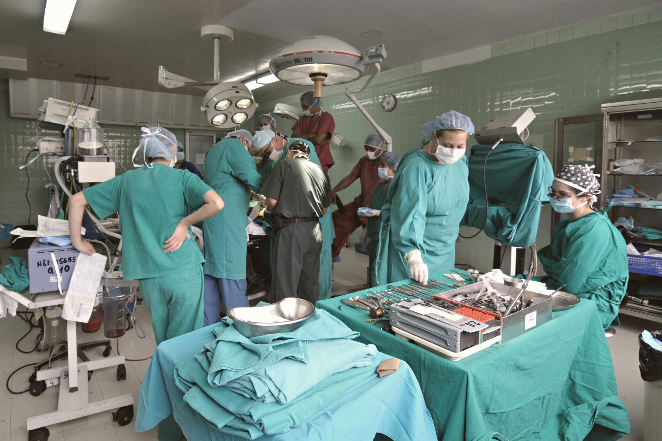 Surgical team at Sharon Regional